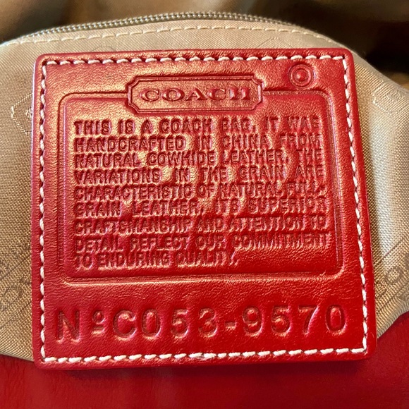 Coach Legacy Red Soft Leather Flap Shoulderbag - Picture 6 of 6